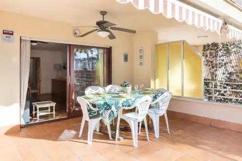 Апартаменты Sea Front Apart. 2 Pools / 1ª Linea. 2 Piscinas Сегур-де-Калафель Экстерьер фото